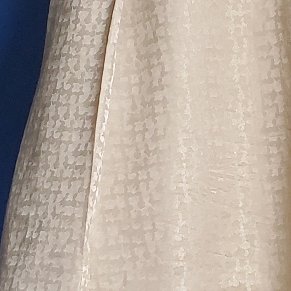 ♻️DONATED✅J Crew Gold Hounds Tooth Skirt - Picture 4 of 5